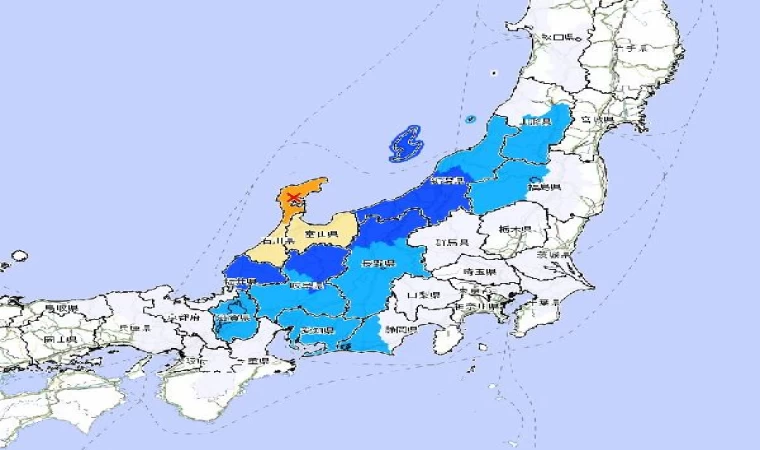 Japonya’da 7.5 büyüklüğünde deprem 