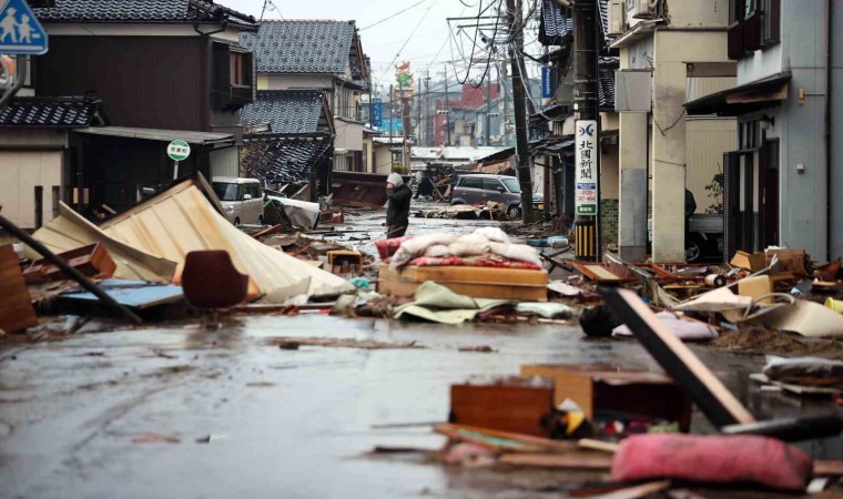 Japonyadaki 7.6lık depremde ölü sayısı 110a yükseldi