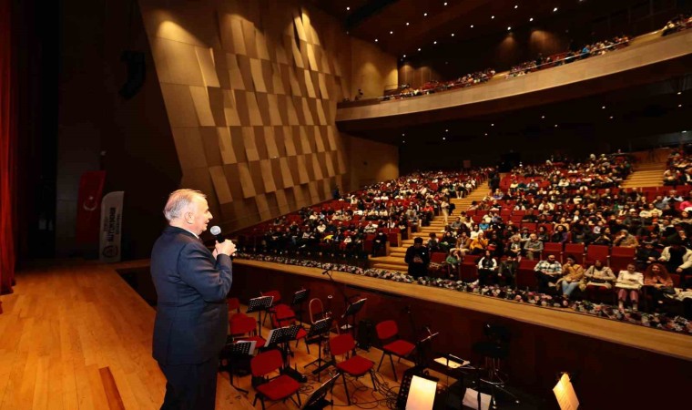 Kanlı Nigar Büyükşehir sahnesinde