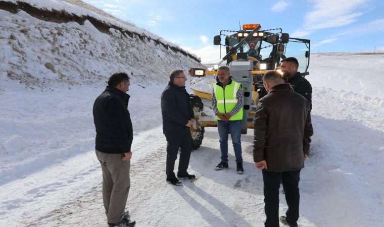 Karsta 4 köy yolu ulaşıma kapalı