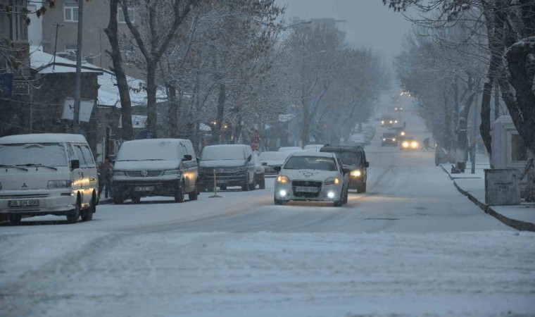 Karsta trafiğe kayıtlı araç sayısı 48 bin 257