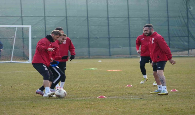 Kastamonuspor, 24 Erzincanspor karşılaşmasının hazırlıklarını sürdürüyor