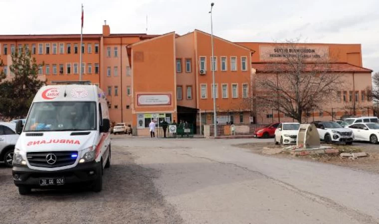 Kayseri’de 12 öğrenci, zehirlenme şüphesiyle hastaneye kaldırıldı