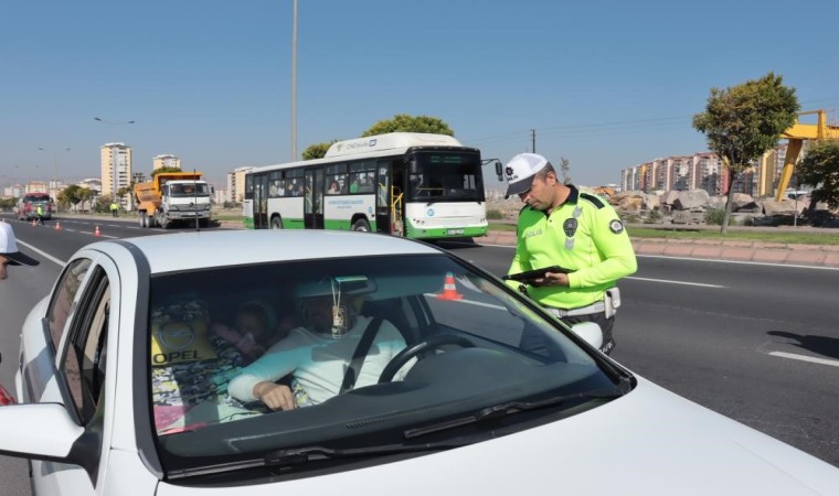 Kayseride aralık ayında bin 319 araç trafikten men edildi