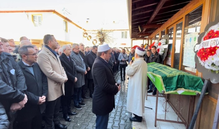 Kılıçdaroğlu, CHPli Altayın babasının cenazesine katıldı