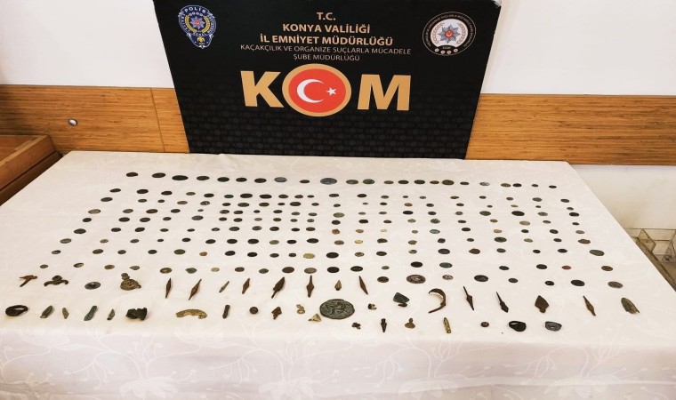 Konyada tarihi eser kaçakçılarına operasyon: 3 gözaltı