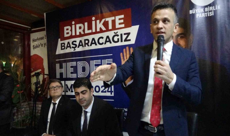 Kozanda CHPliler, Ekrem İmamoğluna tepki gösterip BBPye geçti