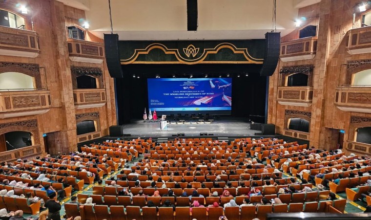 Kuala Lumpurda tasavvuf müziği konseri ve sema gösterisi düzenlendi