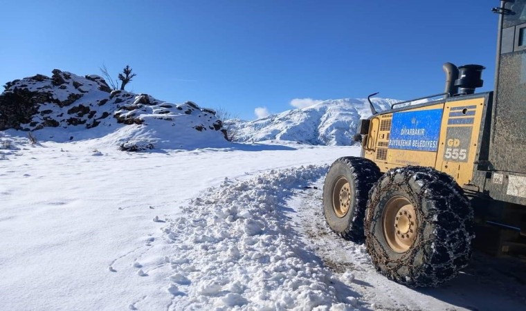 Kulpta kar nedeniyle kapanan yollar açıldı