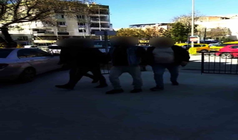 Kuşadası polisi aranan 5 kişiyi yakalayarak cezaevine gönderdi