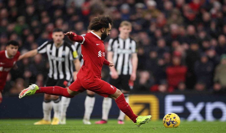 Liverpool, Newcastleı 4 golle geçerek liderliğini sürdürdü