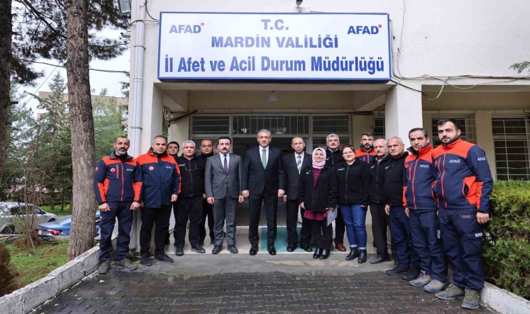 Mardin Valisi Tuncay Akkoyun, AFAD İl Müdürlüğünde incelemelerde bulundu