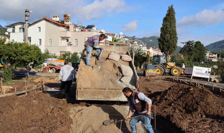 Marmaris Beldibindeki parkta çalışmalar sürüyor