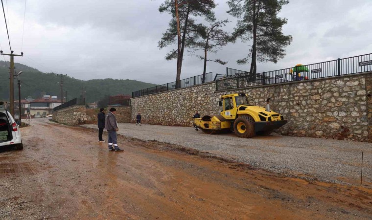 Marmaris Çetibeli Mahallesine meydan yapılıyor