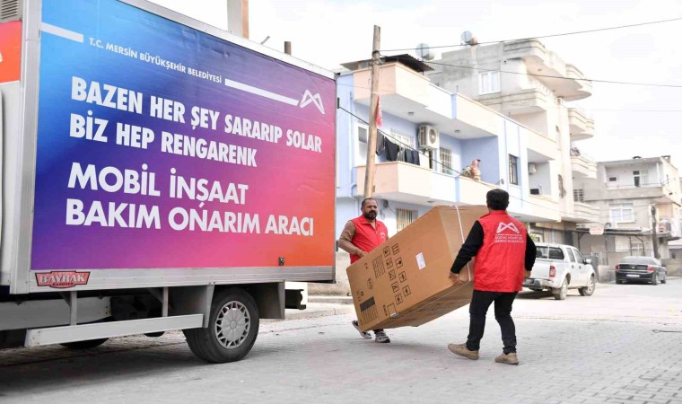 Mersinde evi yanan aileye belediyeden eşya desteği