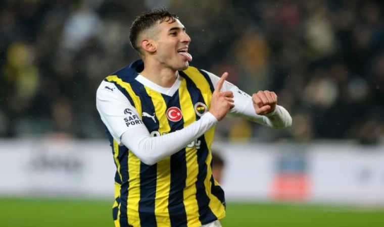 Mert Müldür, Fenerbahçe kariyerinde ilk golünü attı (FOTOĞRAFLAR)