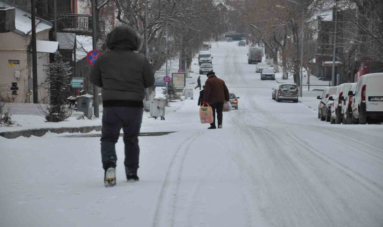 Meteorolojiden Karsa kar uyarısı