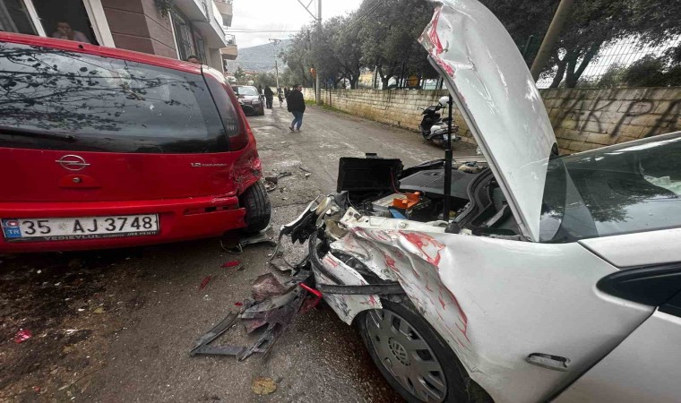 Milasta trafik kazası: 4 yaralı