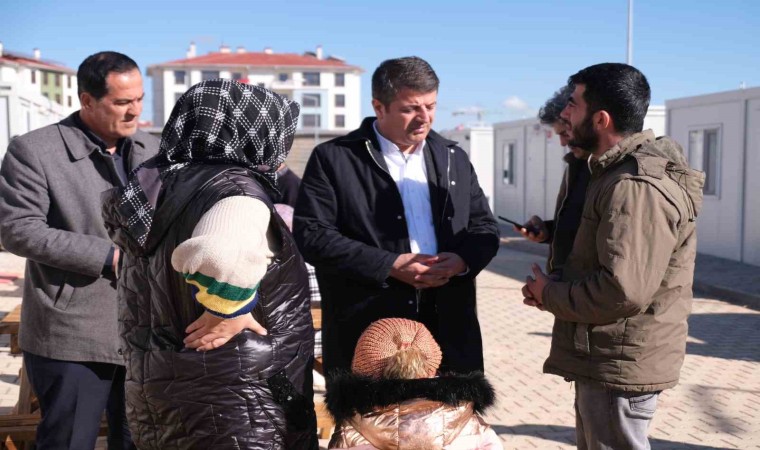 Milletvekili Tutdere, konut alanı ve konteyner kentte incelemede bulundu