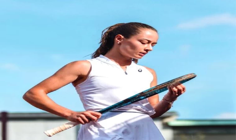 Milli Tenisçi Zeynep Sönmez, WTA’de ana tabloya yükselen ikinci Türk kadın sporcu oldu