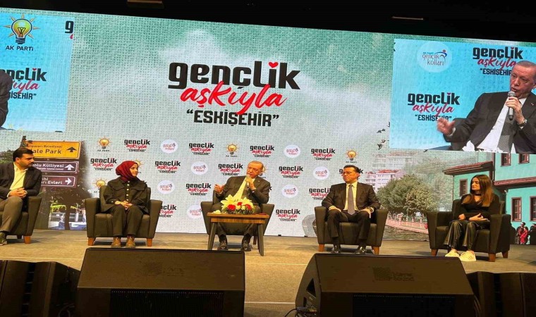 Nebi Hatipoğlu Gençlik Buluşmasında öğrenciler için vaatlerini açıkladı