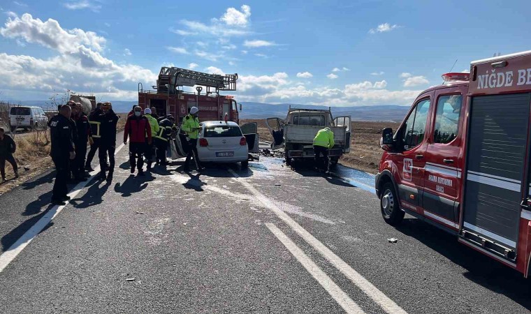 Niğdede feci kaza: 1 ölü, 2 ağır yaralı