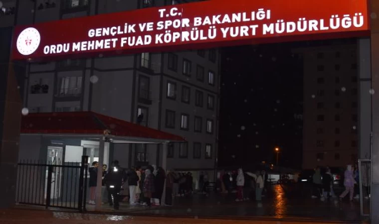 Ordu’da, yurt asansöründe mahsur kalan öğrenciler 45 dakika sonra kurtarıldı