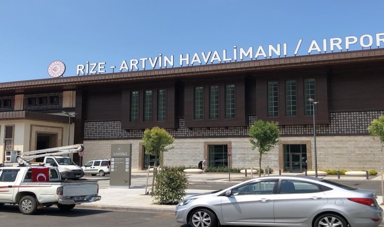 Rize-Artvin Havalimanını 2023 yılında 1 milyon 22 bin 860 yolcuya hizmet verdi