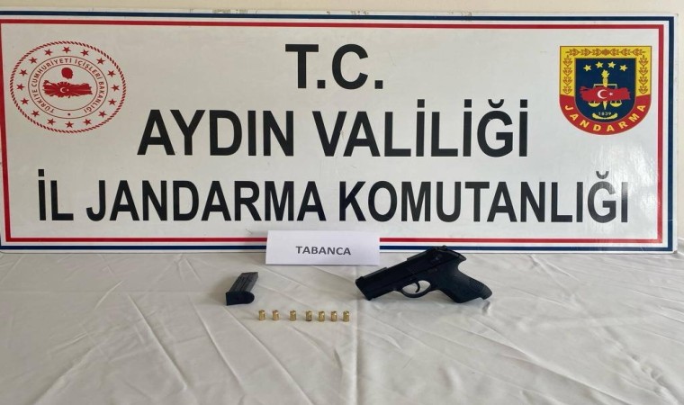 Ruhsatsız silah taşıyanlara jandarma ‘dur dedi