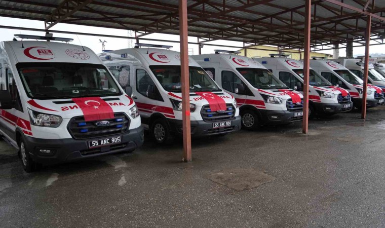 Samsun sağlık filosuna 5 yeni ambulans: Ambulans sayısı 83e çıktı