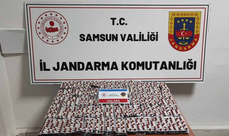 Samsunda jandarma 2 bin 872 adet sentetik ecza ele geçirdi