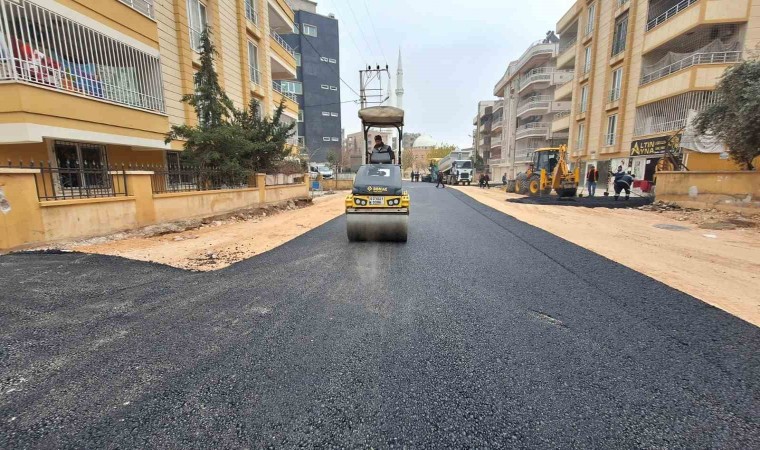 Şanlıurfada asfalt çalışmaları sürüyor