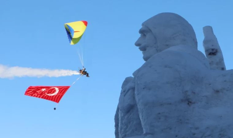 Sarıkamış’ta ’Karı yorgan edenler’ heykeli açıldı/ Ek fotoğraflar