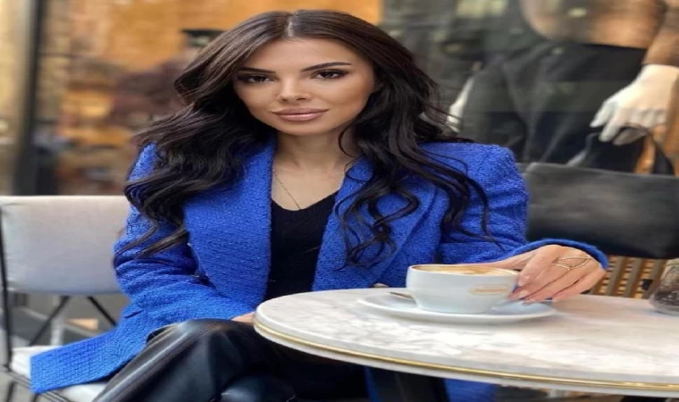 Şarkıcı Esra Akman’ın 11’inci kattan düşen kardeşi öldü