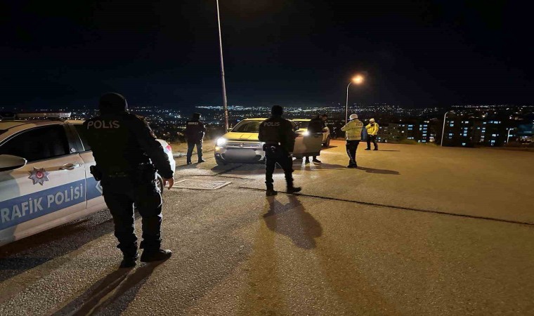 Şehir manzarasına hakim bölgelerde alkol tüketen şahıslara yönelik denetim