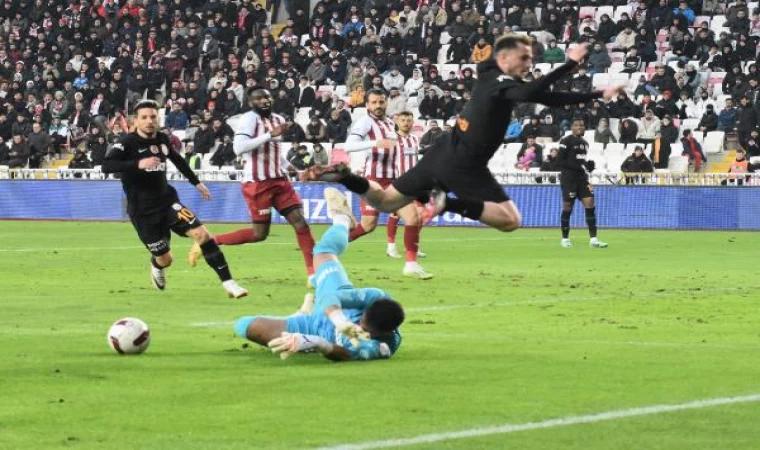 Sivasspor - Galatasaray (FOTOĞRAFLAR)