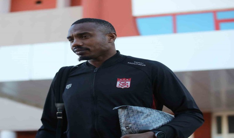 Sivasspor kafilesi Kayseriye gitti