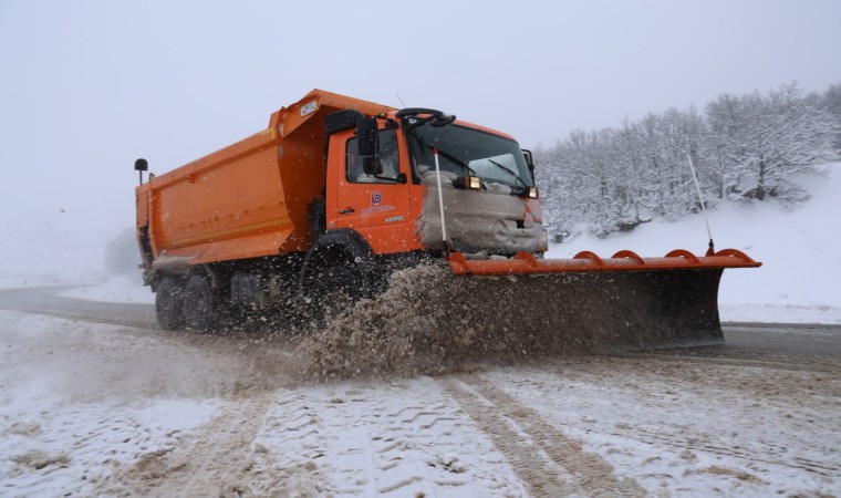 Sivasta 158 yerleşim yolu araç ulaşımına kapalı