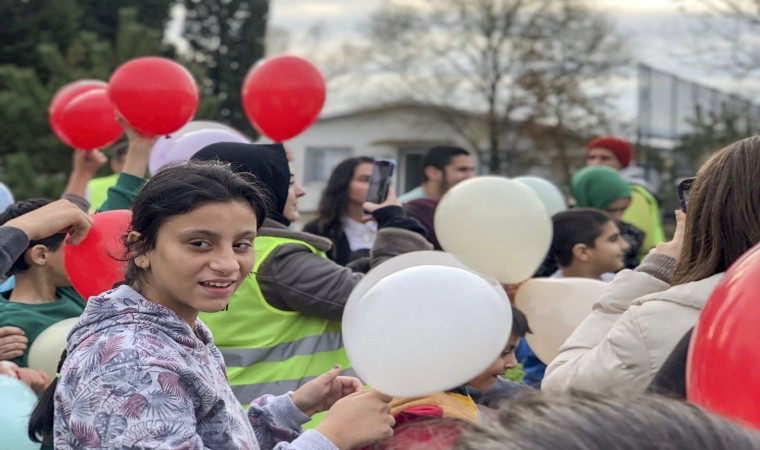 SUBÜ Hendek MYO okullarla faaliyetlerini sürdürüyor