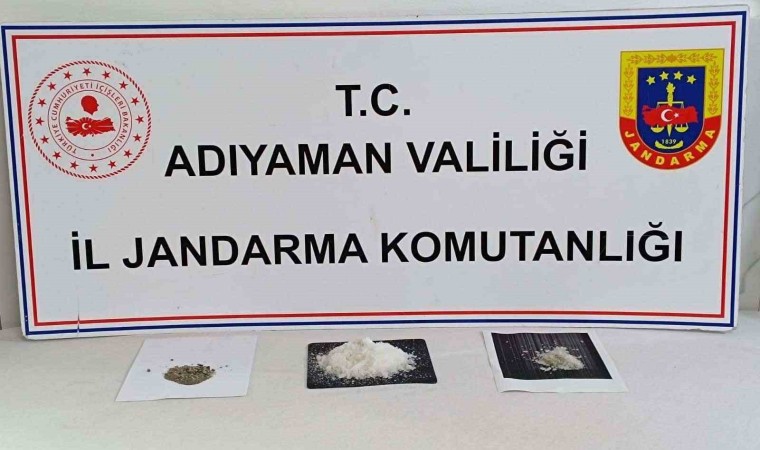 Takip edilen araçta uyuşturucu ele geçirildi