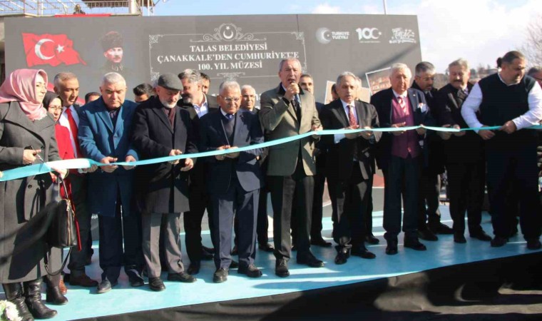 Talasta Çanakkaleden Cumhuriyete 100. Yıl Müzesi açıldı