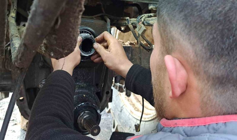 Tarım memleketi Adilcevazda traktör bakımı