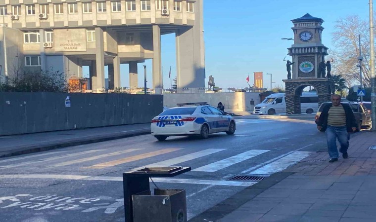 Trafik ekipleri gelişigüzel parklara izin vermedi