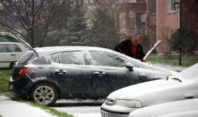 Trakya’da kar yağışı ve kuvvetli rüzgar 