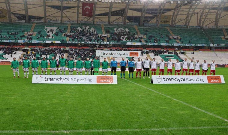 Trendyol Süper Lig: Konyaspor: 1 - Antalyaspor: 0 (İlk yarı)