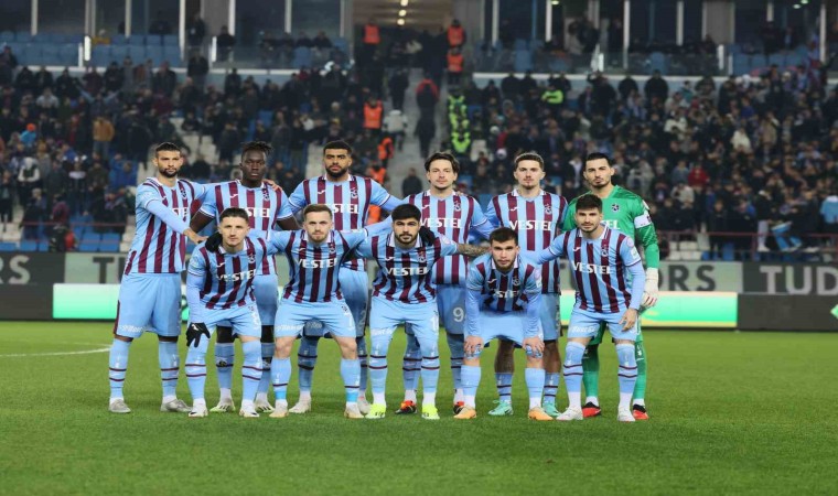 Trendyol Süper Lig: Trabzonspor: 1 - Kasımpaşa: 0 (İlk yarı)