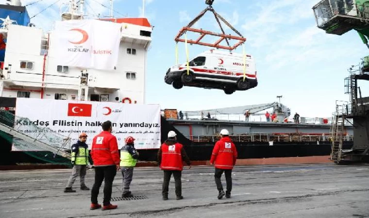 Türk Kızılay’ın yardım gemisi Gazze’ye doğru yola çıktı