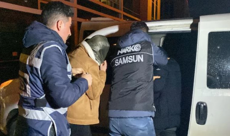 Uyuşturucu imalathanesine dönüştürülen eve yapılan operasyonda 2 tutuklama