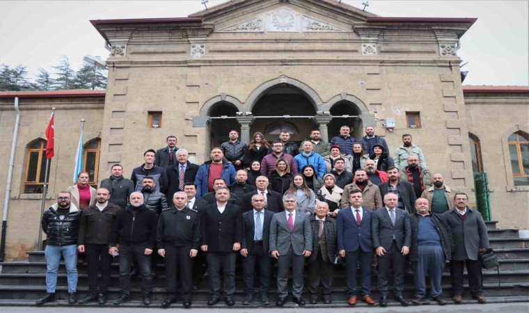 Vali Çelik: Demokratik bir ülkenin vazgeçilmez unsurlarından birisi de kuşkusuz bağımsız basındır