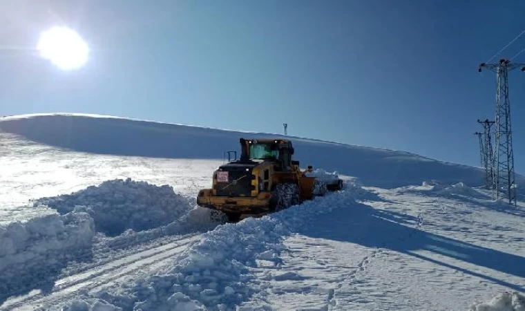 Van’da 429 yerleşim yerinin yolu ulaşıma kapandı